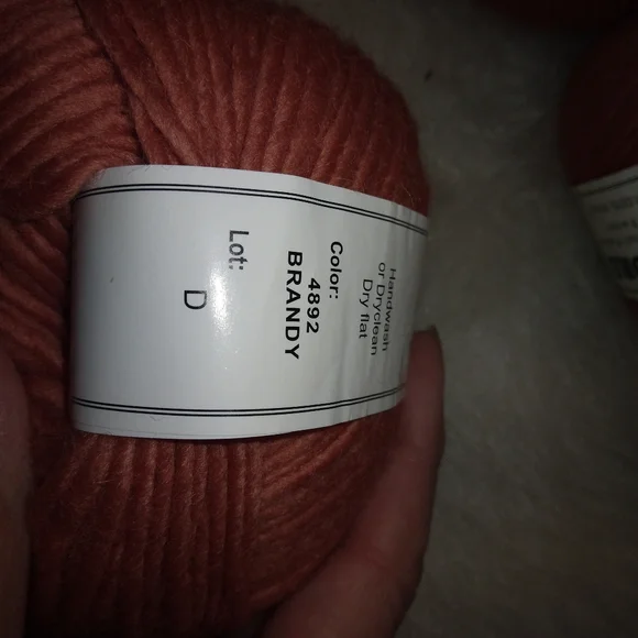 YARN Fjord Crystal Palace 100% wool, 6 balls 50g per ball, Color Brandy